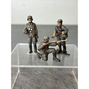 Tamiya Valor 21st Century 1/35 WWII German Soldier Figures Built Painted Lot